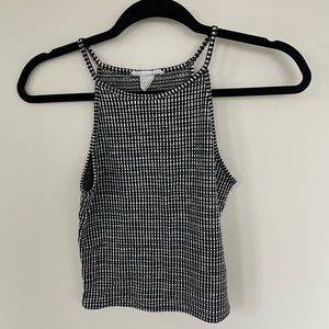 Black and white tank 💫 3 for $15